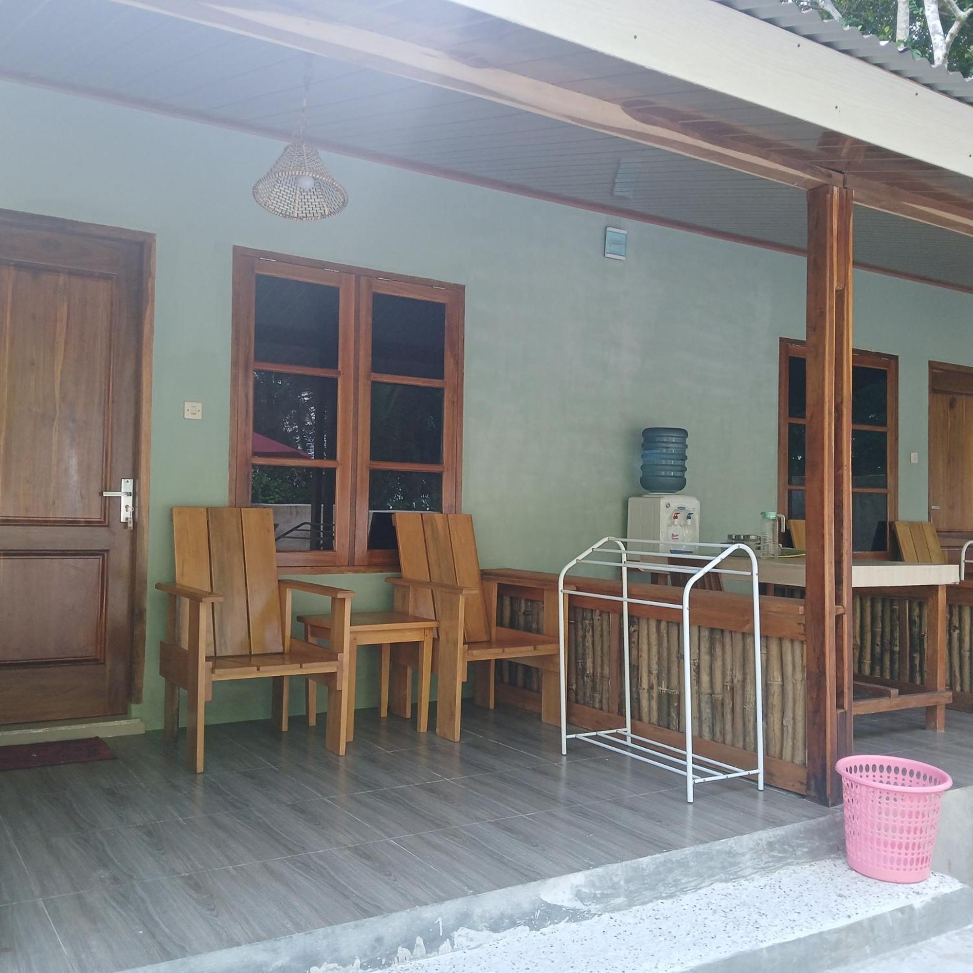 Renata Cottages Ohoililir الغرفة الصورة